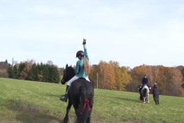 Na farmě Vysoká uspořádali hon na lišku