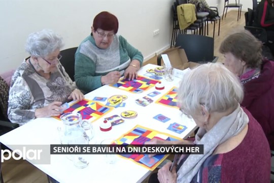 Den deskových her potěšil seniory z Frýdku-Místku