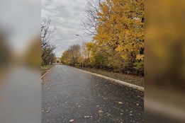 Erenburgova ulice je znovu otevřená. Opravu stihli dělníci o čtyři dny dřív