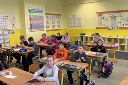Sychrovská základní škola oslavila 40 let od svého otevření