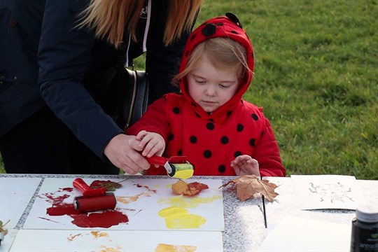 Ve středisku volného času děti uspávaly broučky