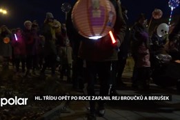 Hl. třídu v Porubě po roce zaplnil Rej broučků a berušek. Děti potěšil klaun Hopsalín