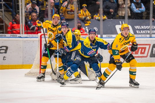 Berani ztratili v derby vedení 2:0, Vsetín završil obrat v prodloužení. Rozhodl Straka