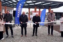 V Prostějově se otevřel nový dopravní terminál. Cestující chválí pohodlí i moderní vzhled