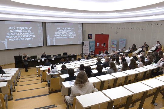 Rada mladších ukázala necenzurovaný pohled na současný svět