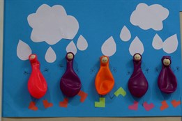 Výstava Bez vody to nejde nabízí práce dětí mateřských škol