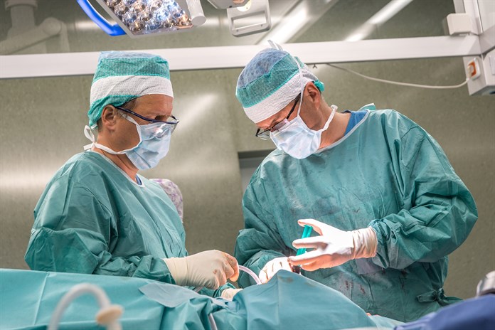 Jednodenní chirurgii v Baťově nemocnici už nabízí i ortopedie