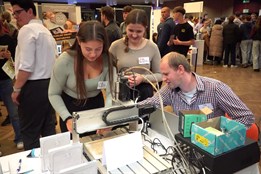 Deváťáci si v Klubu kultury vybírali z nabídky středních škol