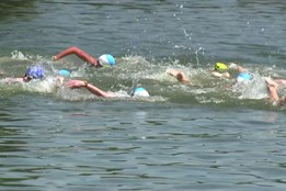 Plavecký oddíl z Hodonína ovládl počtvrté Český pohár v dálkovém plavání