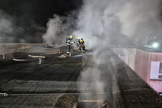 Požár střední školy ve Zlíně policie prověřuje jako obecné ohrožení z nedbalosti. Škoda je vyčíslena na 11,5 milionu