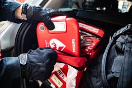 Policisté z Morkovic zachránili ženu v bezvědomí