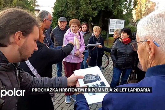 Procházka hřbitovem připomněla 20 let lapidária