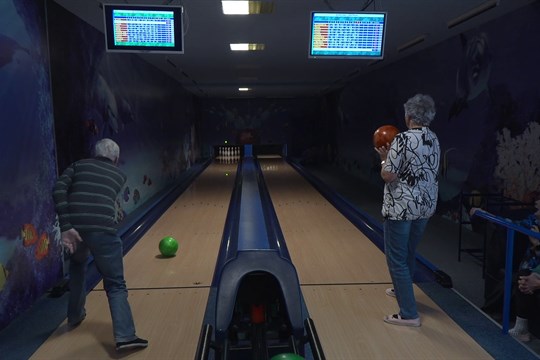 Rožnovští parkinsonici opět poměřili síly na turnaji v bowlingu