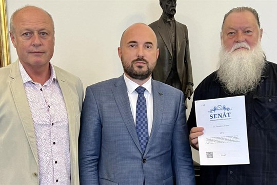 Politická příslušnost jde stranou. Primátora s radním podpořili v boji proti problémovým osobám i zástupci opoziční strany