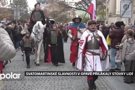 Ochutnávky, regionální speciality, pestrý program. Svatomartinské slavnosti v Opavě přilákaly stovky lidí