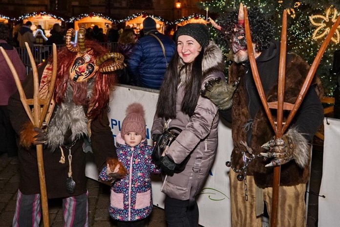 Trojka chystá Velkou Mikulášskou show a pokusí se o nový rekord