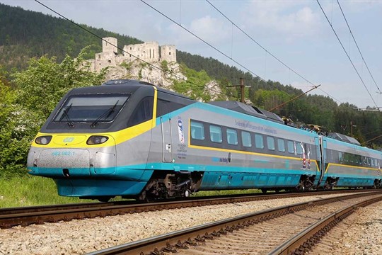 Pendolino se vrací na trasu Praha – Košice: nejrychlejší spojení mezi ČR a Slovenskem