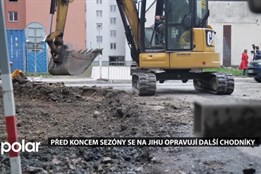 Před koncem sezóny se v Ostravě-Jihu opravují další chodníky