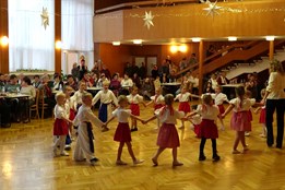 Setkání seniorů v Dolním Němčí doprovodil bohatý kulturní program