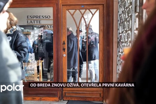 OD Breda v Opavě se probouzí k životu. U vstupu spustila provoz první kavárna