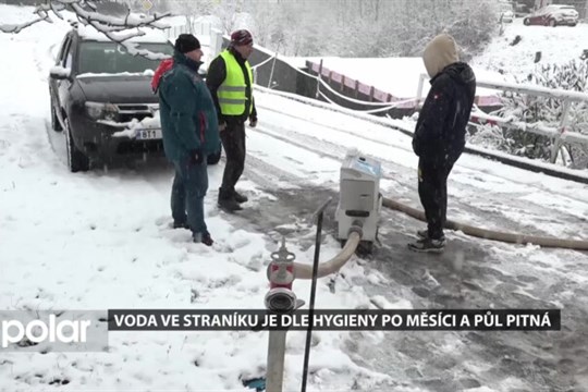Voda ve Straníku je dle provozovatele vodovodu a hygieny po měsíci a půl pitná, odborníci z VUT ještě propláchli potrubí