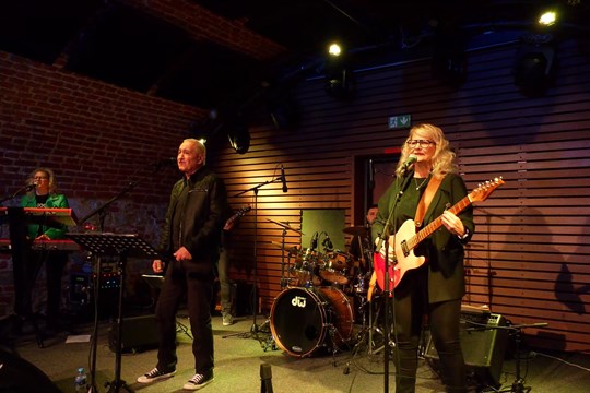 Joe Cocker Forever se vrátil do New drive clubu v rámci akce Bluesový podzimek