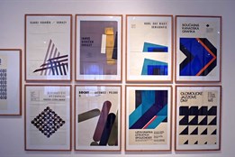 Muzeum umění představuje padesát let tvorby Miroslava Střelce. Jeho práce dodnes zdobí Olomouc