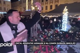 Začal adventní jarmark a na zámek dorazil Mikuláš