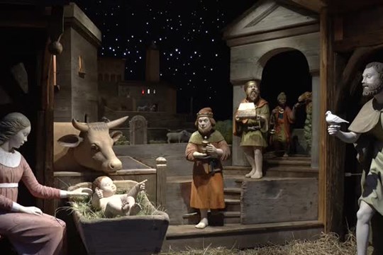 Turnovský advent obohatil nový vyřezávaný betlém