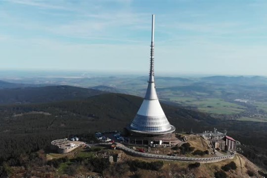 Liberecký kraj dále jedná o odkupu Ještědu