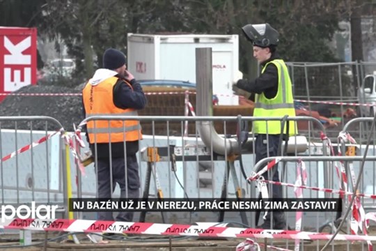Novojičínský bazén už je v nerezu, práce nesmí zima zastavit