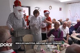 Mikuláš navštívil Městský klub seniorů U Lesa, kde rozdával především dobrou náladu