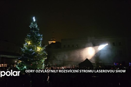 Odry letos ozvláštnily rozsvícení vánočního stromu speciální laserovou show