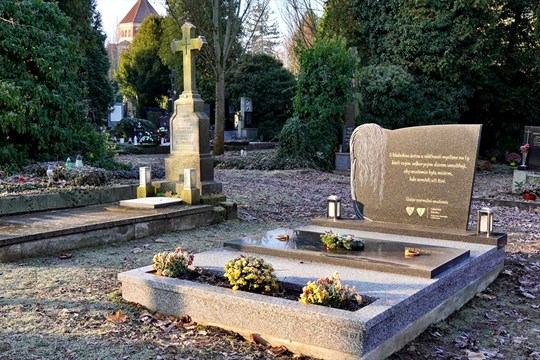 Nové pietní místo vzdává úctu těm, kteří darovali svá těla