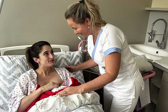 Porodnice AGEL Šternberk spouští domácí poporodní péči pro čerstvé maminky