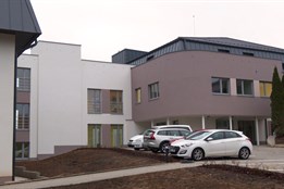 Práce na nové budově sociálních služeb v Malenovicích jdou do finále