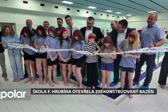 Škola F. Hrubína otevřela zrekonstruovaný bazén, děti jsou nadšené