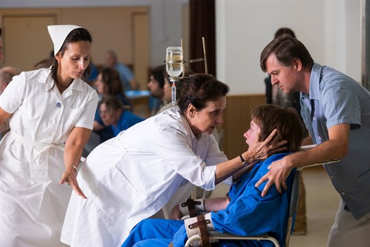 Nový televizní film Jiřího Stracha „Máma“ se natáčel i v Kroměříži