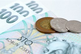 Falešné investice ji stály 1,9 milionu. Seniorka z Karvinska se zadlužila kvůli internetové reklamě