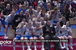 České florbalistky braly na MS v Ostravě stříbro, padl i divácký rekord