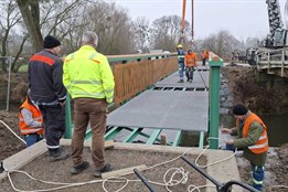 Mohelnice má nový most přes náhon Moravy