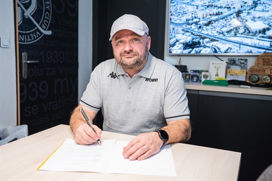Vsetín má nového hlavního trenéra. Na Lapač se vrací klubová ikona