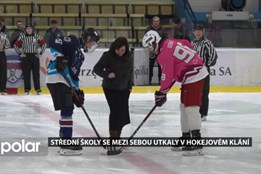 Střední školy se mezi sebou utkaly v předvánočním hokejovém klání na zimním stadioně