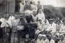 Na Den lidských práv vyvrcholil v ZŠ UNESCO projekt Z místa, kde žijeme 