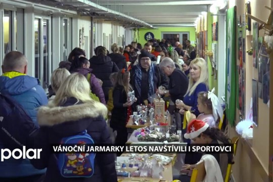 Vánoční jarmarky letos navštívili i sportovci a hvězdy karvinské házené i fotbalu