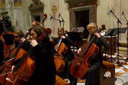 Adventní benefiční koncert byl v režii Uherskohradišťské nemocnice