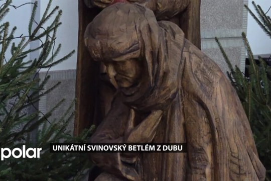 Před svinovským kostelem stojí unikátní betlém