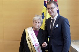 Babička roku Jaruše Hahnová z Ratiboře okouzluje skromností i humorem