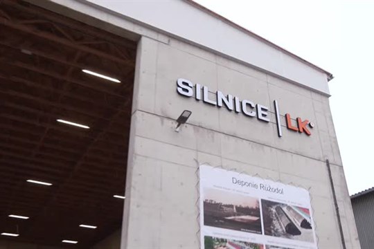 Silnice LK mají novou halu na posypovou sůl