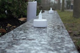 Lékařská fakulta UP uctívá dárce těl pietním místem